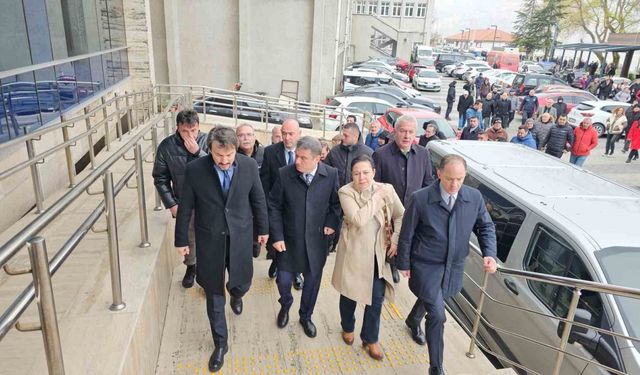 Zonguldak Belediye Başkanı Erdem adliyede ifade verdi