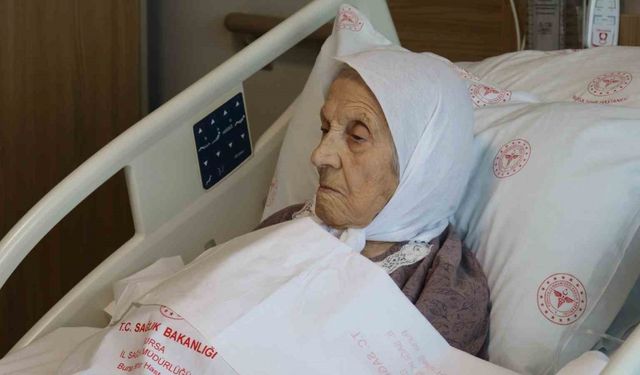 104 yaşındaki hasta, kalp ameliyatıyla sağlığına kavuştu