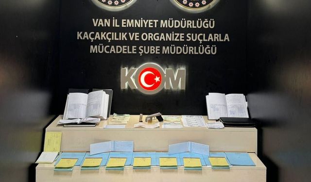 19 emekliyi dolandıran 9 şüpheli yakalandı