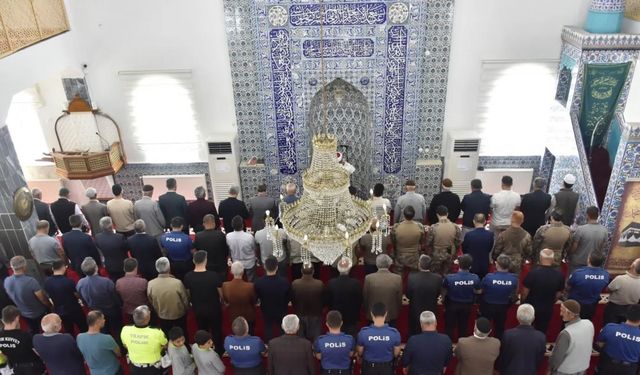 Adıyaman’da şehit polisler için mevlit okutuldu