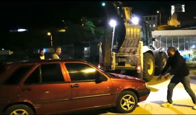 Alkollü sürücü, sahili bir birine kattı