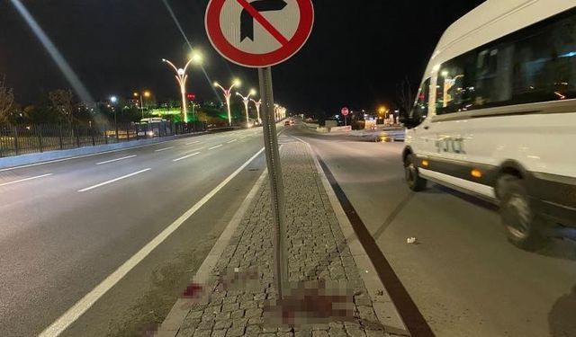 Ankara’da motosiklet trafik levhasına çarptı: 2 ölü