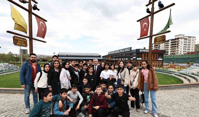 Başkan Tahmazoğlu, Geleneksel Sporlar Merkezi’nde gençlerle buluştu