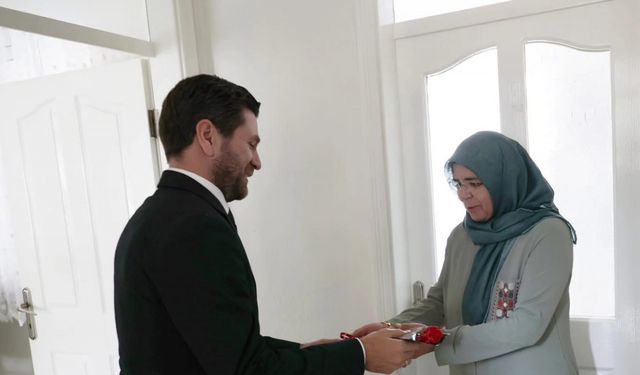Başkan Tatık şehit annelerini yalnız bırakmadı