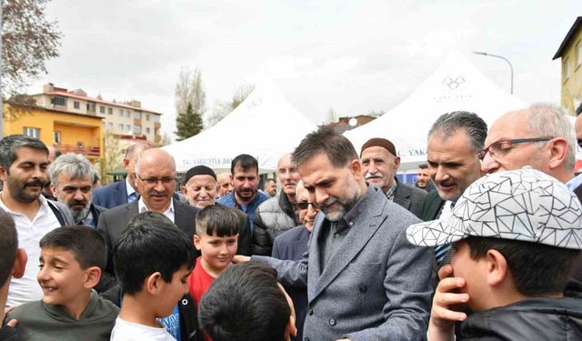 Başkan Uçar; "AK Parti Belediyeciliği gönüllere dokunmaktır"