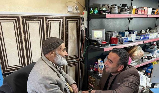 Başkan Ulutaş esnafın önerilerini dinledi