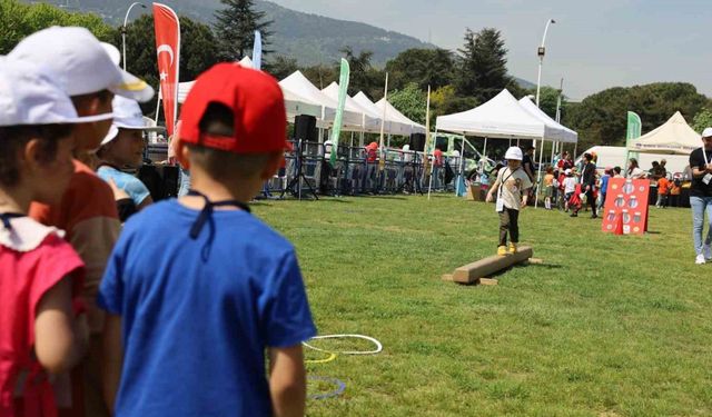 Bursa Uluslararası Spor Festivali’nde çocuklar doyasıya eğlendi