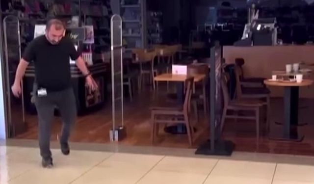 Bursa’da bir alışveriş merkezini su bastı