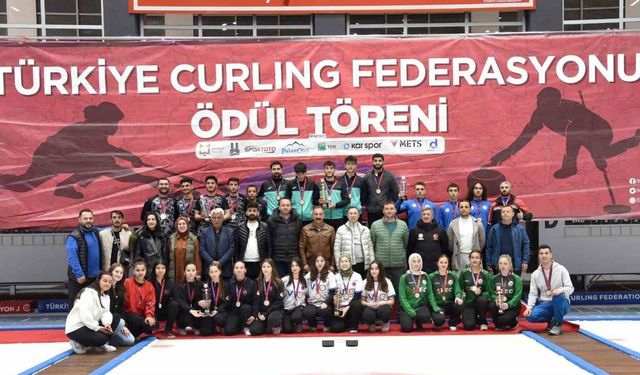 Curling 2. liginde şampiyonlar belli oldu