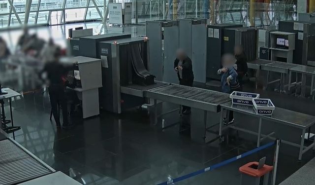 Diş macunu tüplerine saklamışlardı, valiz kontrolünde yakalandı