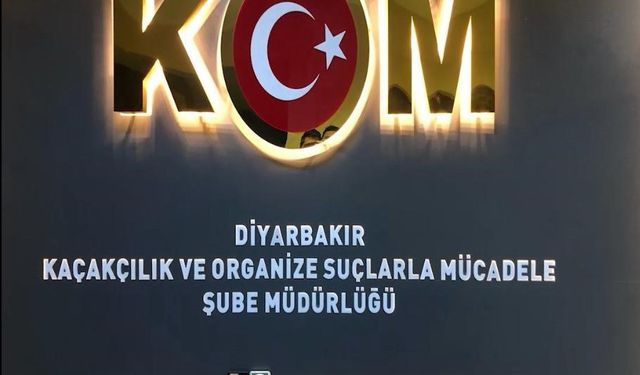 Diyarbakır’da nisanda çok sayıda kaçak ürün ele geçirildi: 5 tutuklama