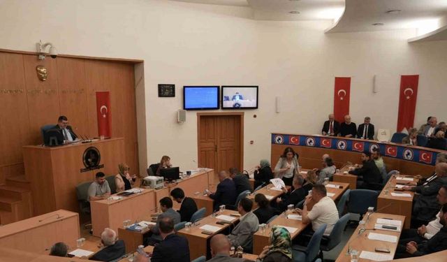 Düzce Belediye Meclisi 26 gündem maddesini görüştü