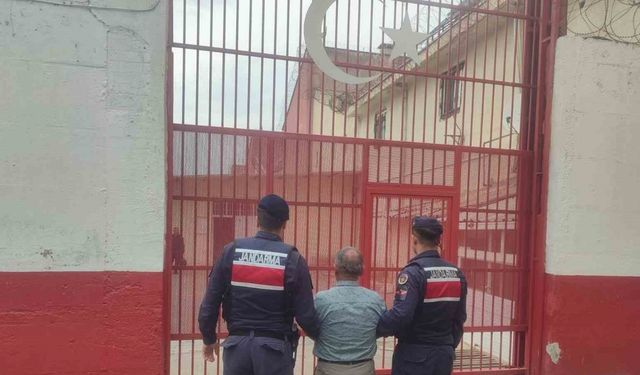 Efeler’de 11 yıl hapis cezası ile aranan şahıs yakalandı