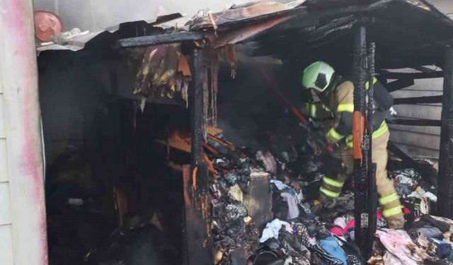 Erdek’te yangın: Konteyner ev kullanılamaz hale geldi