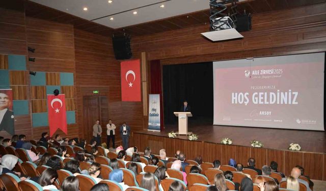 Esenyurt Belediyesi’nden Aile Zirvesi: "Güçlü Aile, Güçlü Toplum" vurgusu