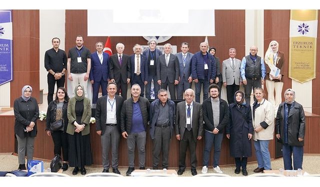 ETÜ’de vefatının 50. yılında Nurettin Topçu’yu anma sempozyumu düzenlendi