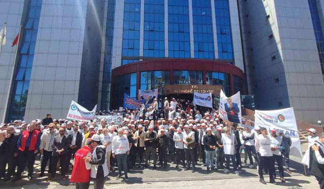 HAK-İŞ Konfederasyonu Genel Başkanı Arslan’dan greve katılan işçilere destek ziyareti