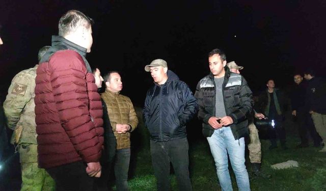 İnci kefalinin Van Gölü’nden tatlı sulara göçü devam ediyor