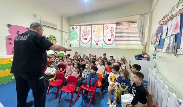 İncirliova’da miniklere yangın ve afet eğitimi