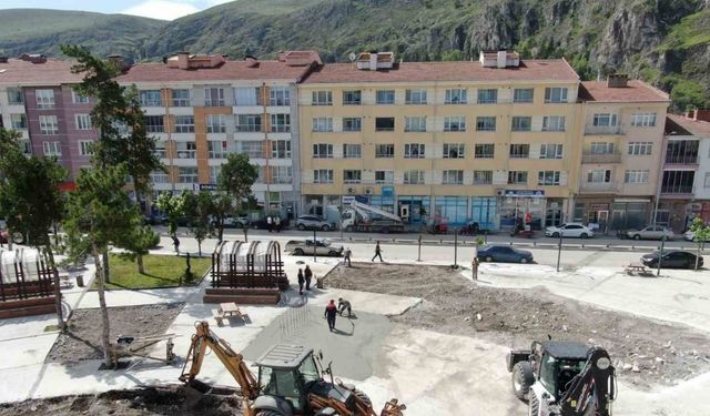İnönü Cumhuriyet Meydanı’nda sona yaklaşılıyor