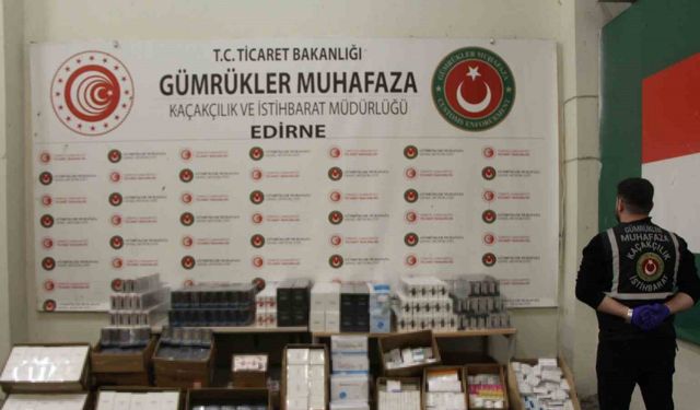 Kapıkule’de milyonlarca liralık kaçak eşya ele geçirildi