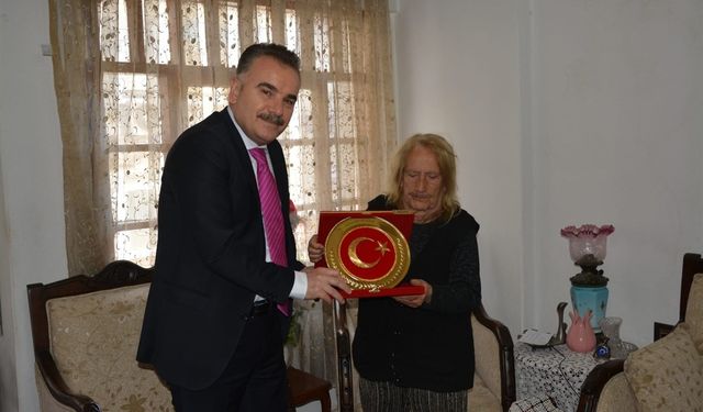 Kaymakam Odabaş’tan Hayırsever Kıyakoğlu’na vefa ziyareti
