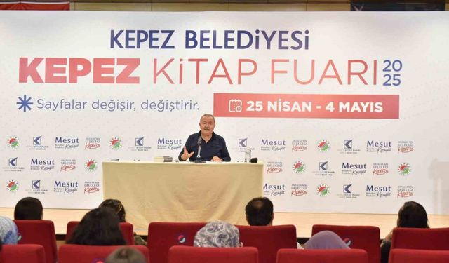 Kepez Kitap Fuarı’nda usta şair Erbaş: "Ben annemin hecesiyim"