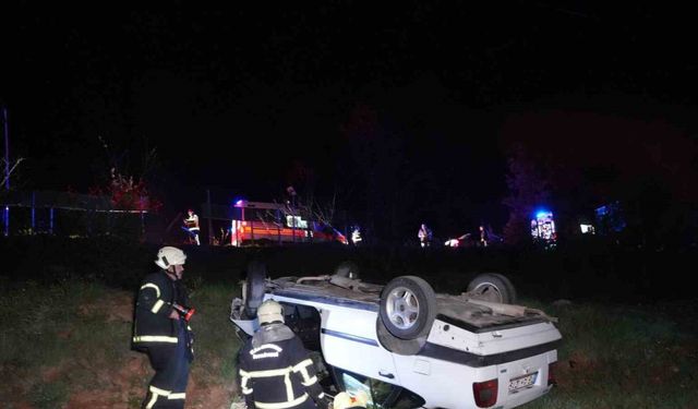 Kontrolden çıkan otomobil 40 metre yükseklikten tarlaya uçtu