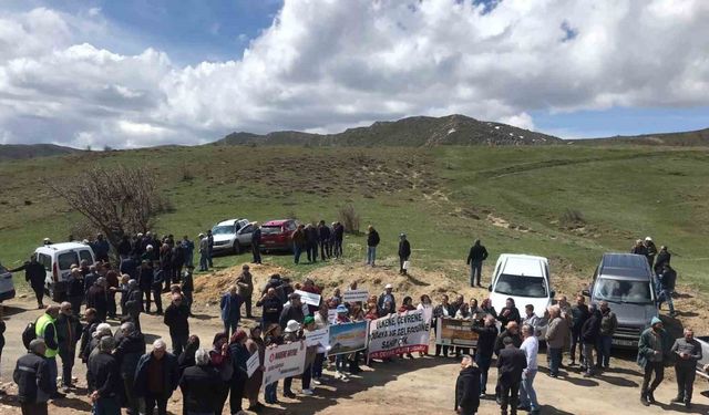 Köy sakinleri maden firmalarına seslendi, "Havama, suyuma, toprağıma dokunma"