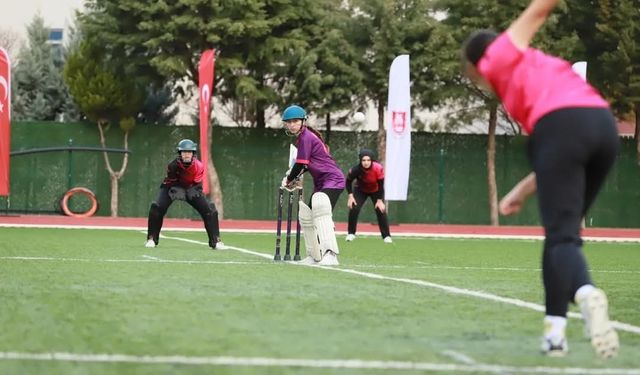 Kriket Türkiye Şampiyonası heyecanı Denizli’de başlıyor