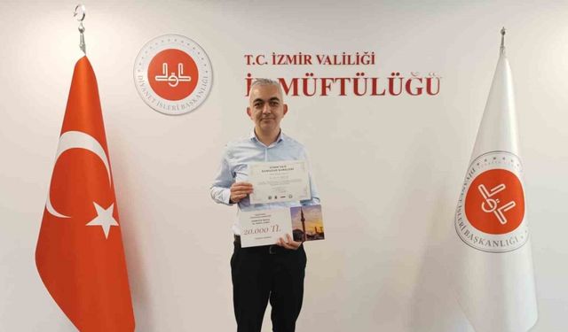 Manisalı Fotoğrafçı İzmir’de ödülünü aldı