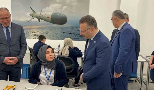 Milli savunma ürünlerinin kritik parçalarını Eskişehirli kadın işçiler üretiyor