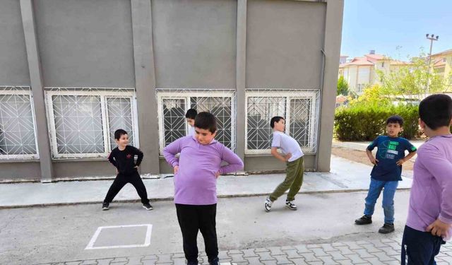 "Mutlu Çarşamba" yüzleri güldürüyor