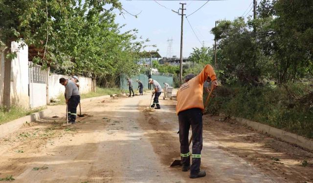 Nazilli’de yoğun yağış sonrası temizlik mesaisi