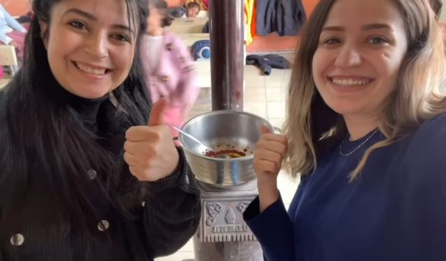 Öğrenciler makarna yaparak eğlendi