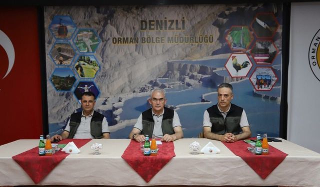 Orman Genel Müdürü Karacabey, Denizli’de orman yangınlarını önlemede gayret gösteren muhtarlarla bir araya geldi