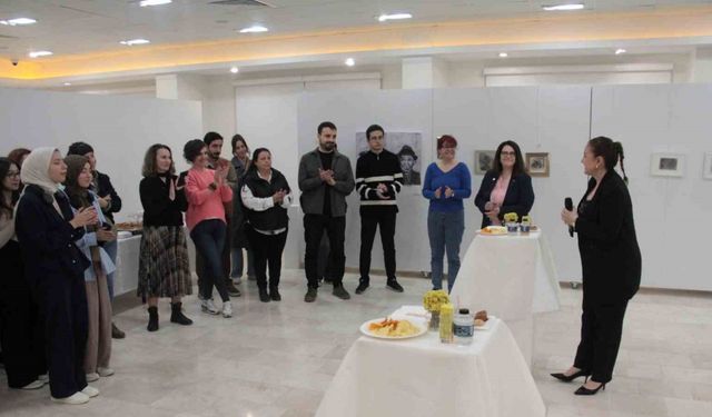 SAÜ’de ‘Uzak Yakınlar, Zamanın İzi’ sergisi düzenlendi