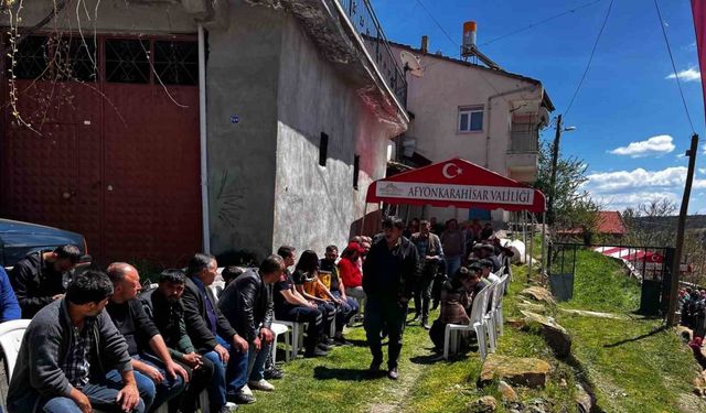 Şehit evinde bekleyiş devam ediyor