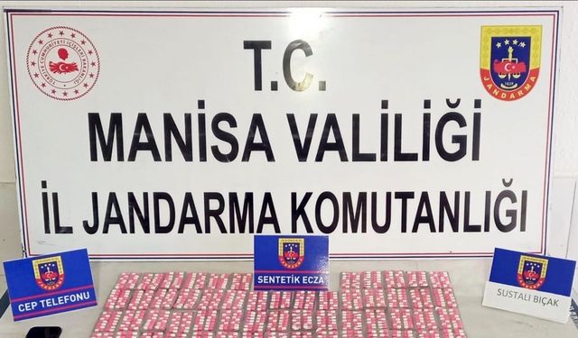 Sentetik ecza haplarıyla yakalandı