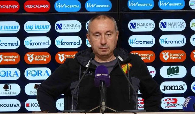 Stanimir Stoilov: "Göztepe ailesini her zaman mutlu etmeliyiz"