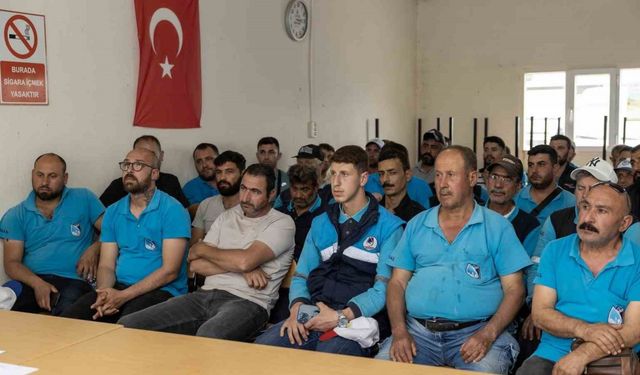 Temizlik personeline ’Öfke kontrolü ve stres yönetimi’ eğitimi verildi