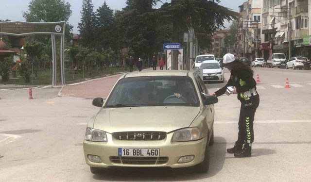 Yenişehir’de Trafik Haftası etkinliği: Emniyet ve Jandarma’dan ortak bilinçlendirme çalışması