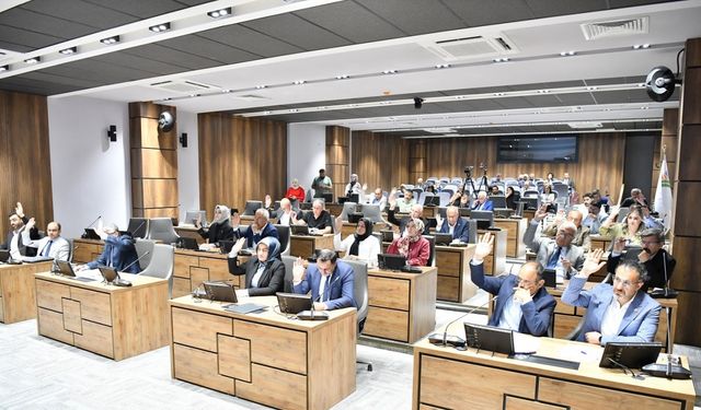 Yeşilyurt Belediye Meclisi, 32 maddeyi karara bağladı