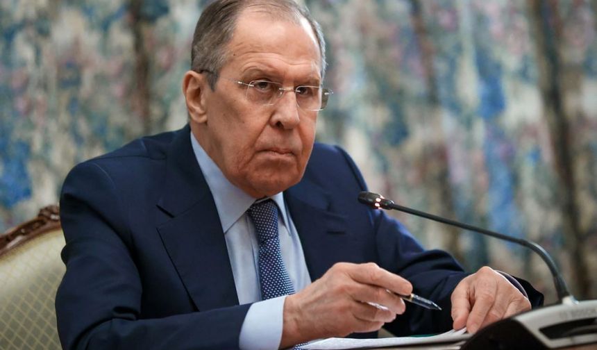 Lavrov: "İstanbul’da Ukrayna ile Anlaştık, Boris Johnson Anlaşmayı İptal Etti"