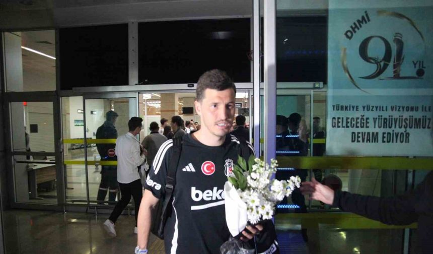 Beşiktaş kafilesi Konya’ya geldi