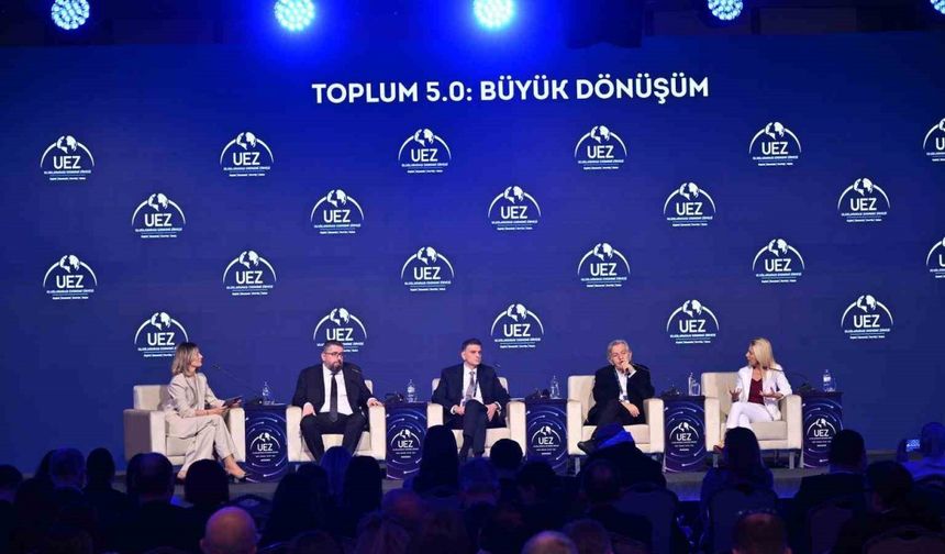 "En akıllı toplum, teknolojiyi en insani kullanan olacak"