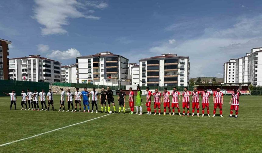 Elazığ’da Siverek Belediyespor penaltılarla turladı