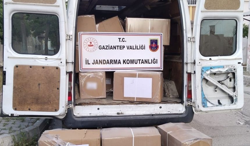 Gaziantep’te 2 milyon TL değerinde sahte ayakkabı ve kıyafet ele geçirildi