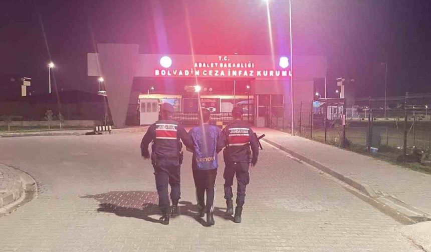 Hapis cezasıyla aranan şahsı jandarma yakaladı