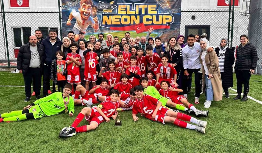 Samsun’da Uluslararası Elite Neon Cup heyecanı